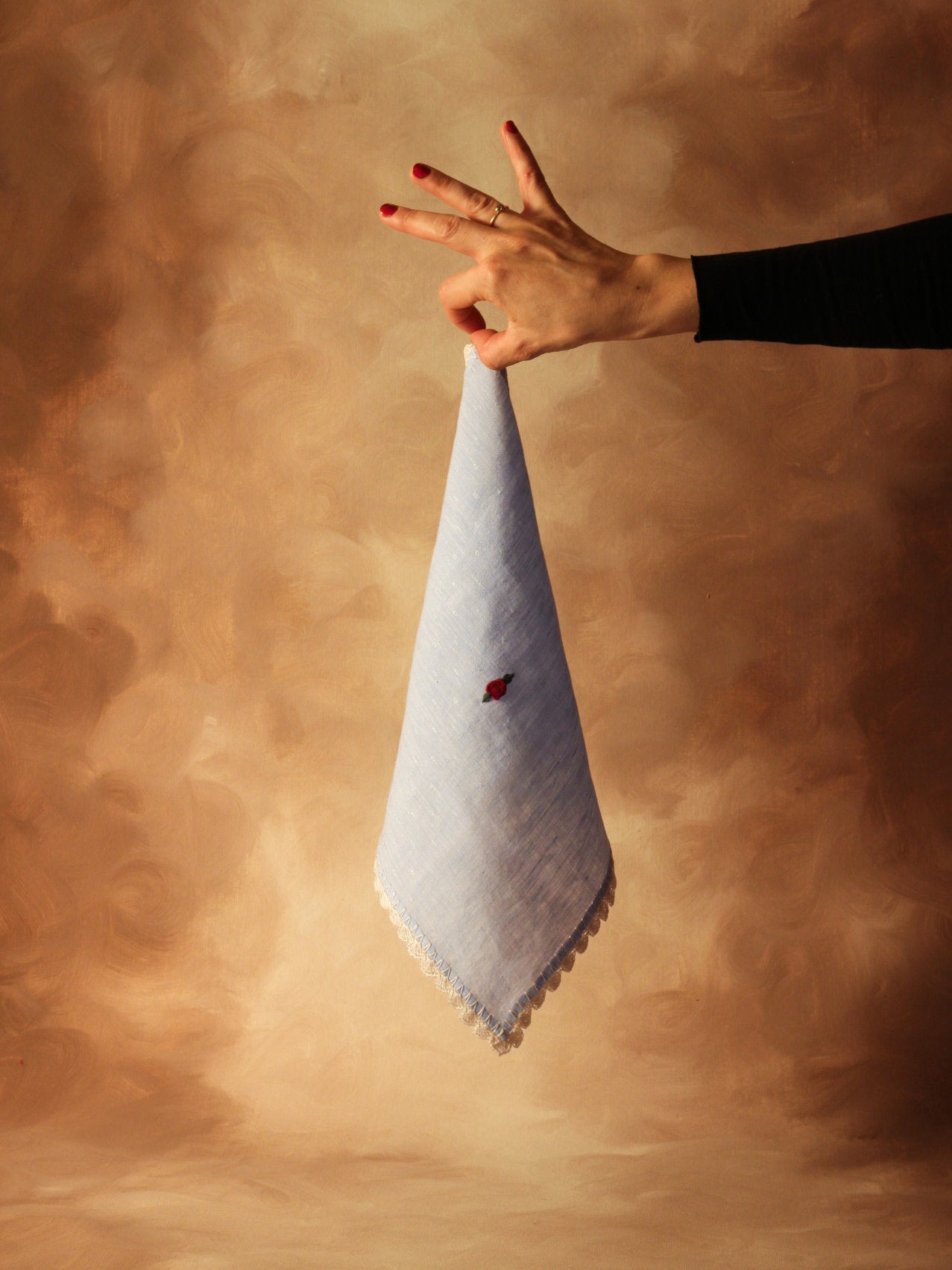 Toalla de tocador con rosa